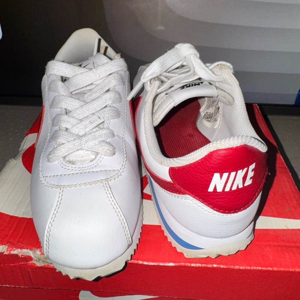 Nike Cortez Basic SL Varsity Red Sneakers